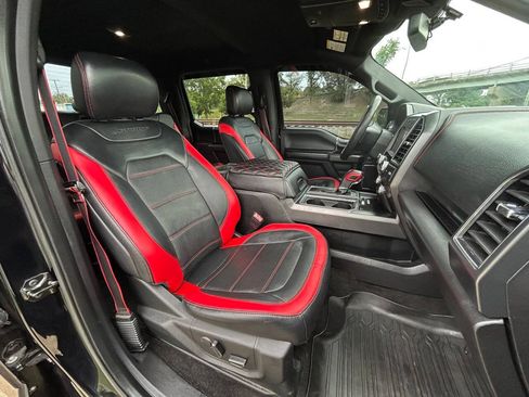 Used 2018 Ford F150 Lariat w/ Equipment Group 502A Luxury AWD/4WD image 13