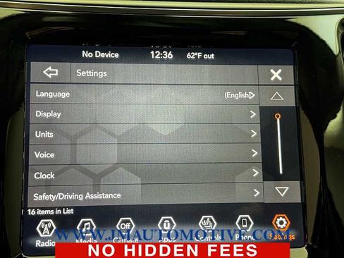 Used 2019 Jeep Cherokee Limited AWD/4WD image 30