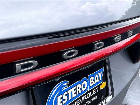 Used 2021 Dodge Durango SXT AWD/4WD image 9