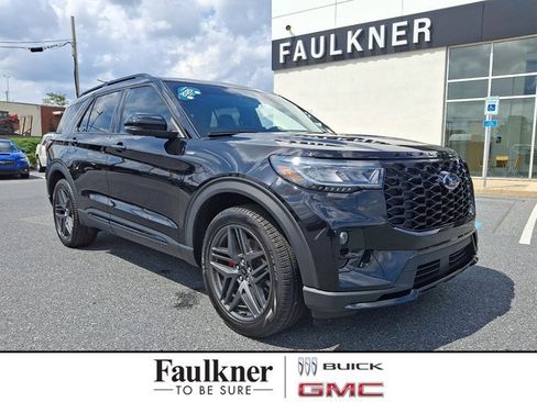 Used 2025 Ford Explorer ST-Line w/ Premium Package AWD/4WD image 1