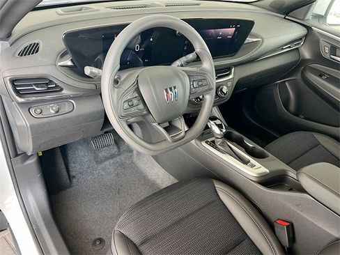 New 2026 Buick Envista Preferred image 6