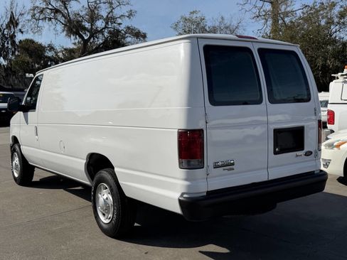 Used 2013 Ford E-350 and Econoline 350 Extended Super Duty w/ PWR Group image 6