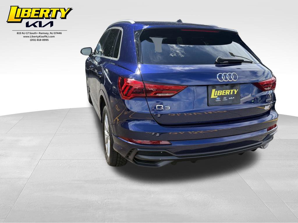 Used 2022 Audi Q3 2.0T Premium AWD/4WD image 5