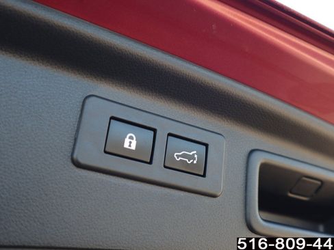 Used 2022 Subaru Forester Limited image 36