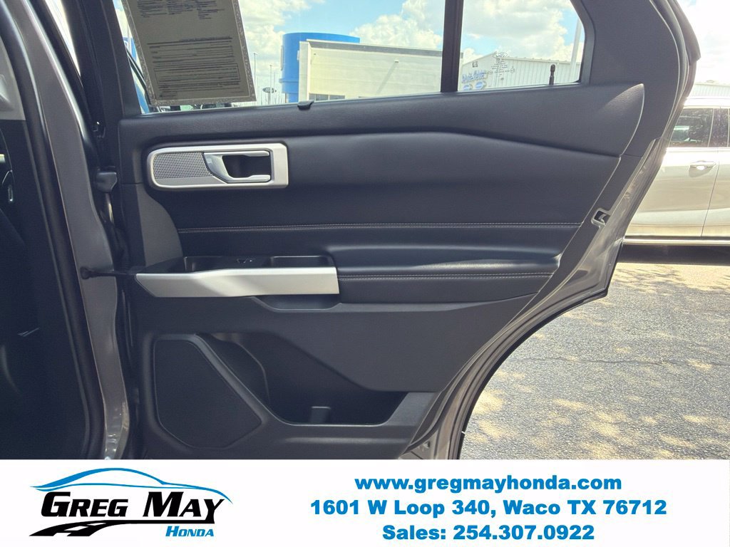 Used 2021 Ford Explorer Limited w/ Equipment Group 301A RWD image 14