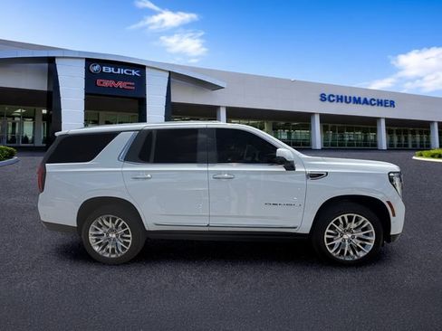 New 2026 GMC Yukon Denali w/ Sun & Power Step Package RWD image 8