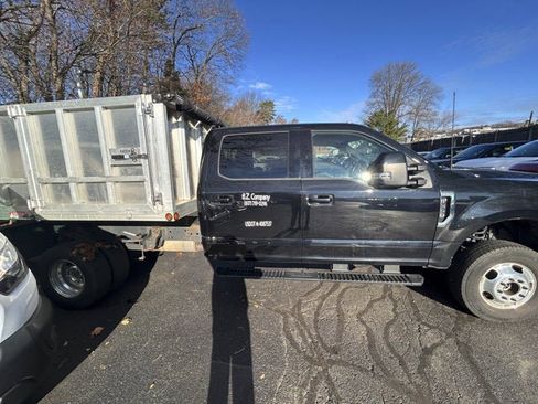 Used 2022 Ford F350 Lariat w/ Lariat Value Package image 8