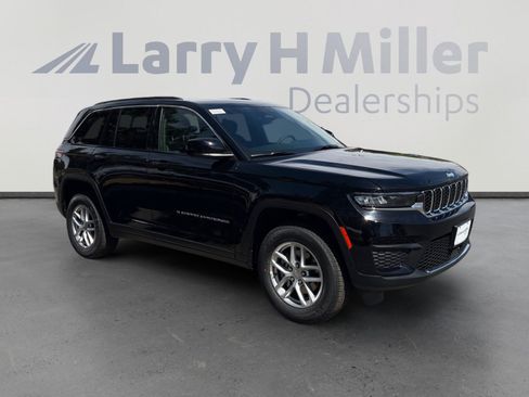 New 2026 Jeep Grand Cherokee Laredo X AWD/4WD image 7