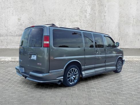 Used 2011 GMC Savana 1500 RWD image 13