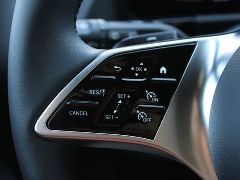 New 2026 Mercedes-Benz GLA 250 4MATIC image 6