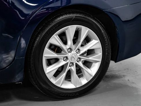 Used 2014 Lexus ES 300h w/ Luxury Package w/Bamboo Trim FWD image 52