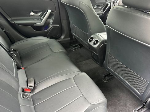 Certified 2025 Mercedes-Benz CLA 250 4MATIC image 32