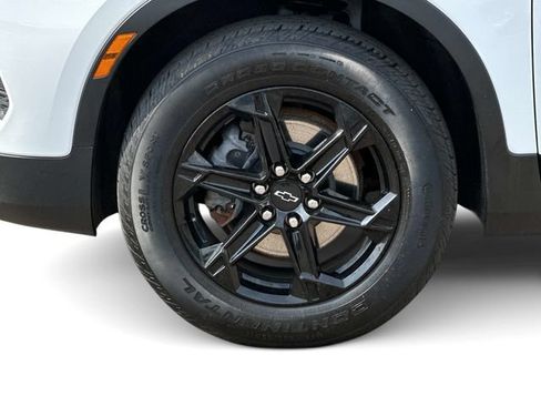 Used 2024 Chevrolet Blazer LT w/ Convenience Package FWD image 8