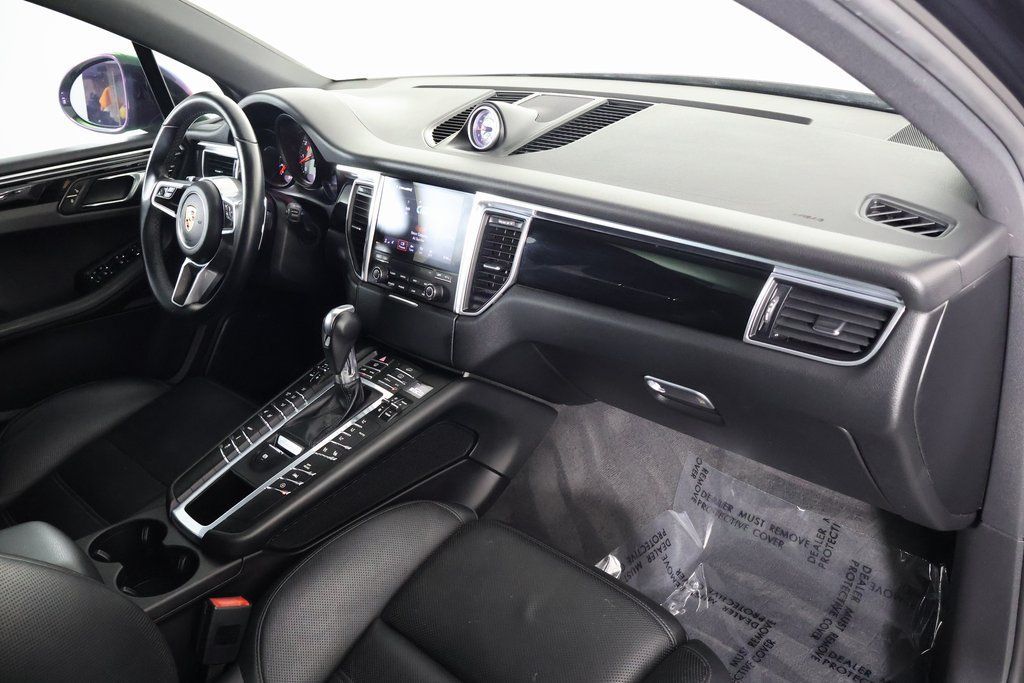 Used 2017 Porsche Macan S AWD/4WD image 9
