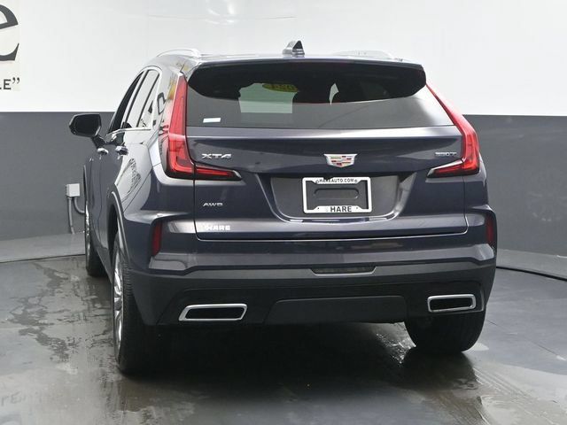 Used 2024 Cadillac XT4 Premium Luxury w/ Cold Weather Package AWD/4WD image 41