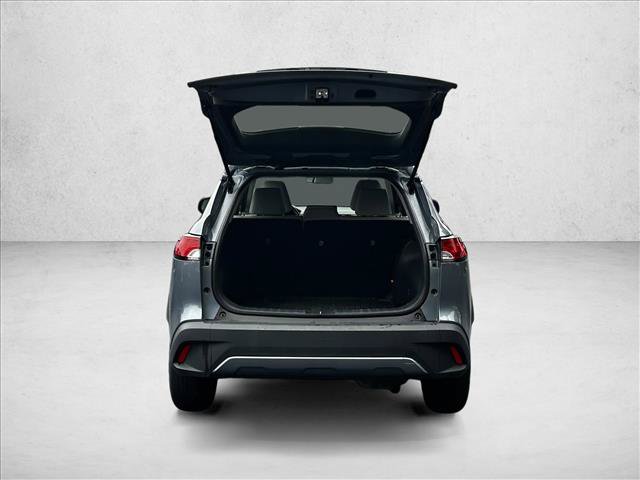 Used 2022 Toyota Corolla Cross L FWD image 6