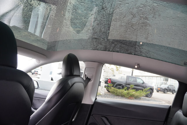 Used 2022 Tesla Model Y Performance AWD/4WD image 18
