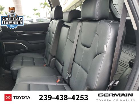 Used 2024 Kia Telluride EX image 20