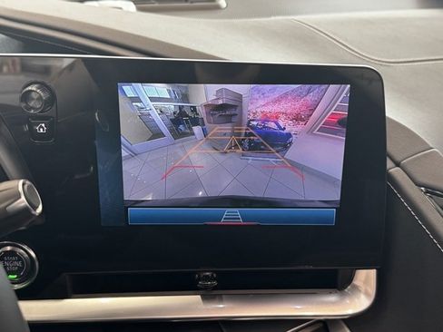 Used 2025 Chevrolet Corvette Stingray image 4