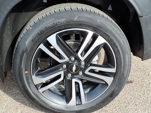 Used 2023 Chevrolet TrailBlazer LT w/ Convenience Package image 9