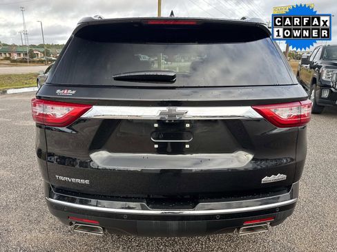 Used 2021 Chevrolet Traverse High Country w/ LPO, Floor Liner Package image 5