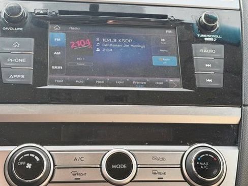 Used 2019 Subaru Outback 2.5i AWD/4WD image 15