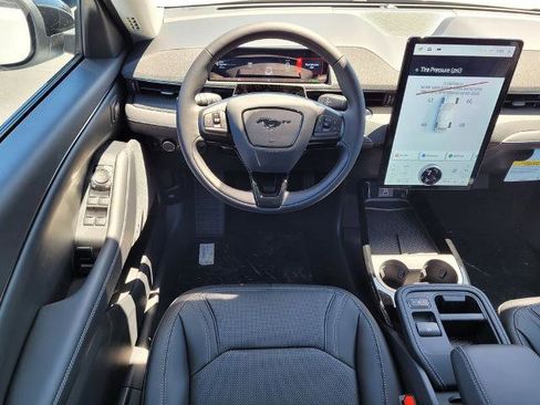 New 2025 Ford Mustang Mach-E Premium image 7