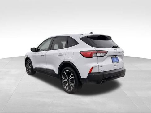 Used 2021 Ford Escape SE w/ SE Sport Appearance Package image 7