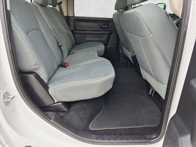 Used 2016 RAM 2500 Tradesman w/ Chrome Appearance Group AWD/4WD image 19