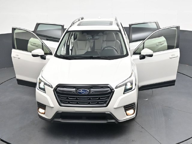 Used 2023 Subaru Forester Limited AWD/4WD image 41