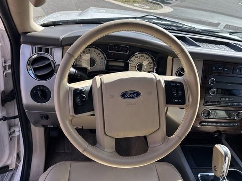 Used 2011 Ford Expedition EL XLT w/ 201A Rapid Spec Order Code image 20