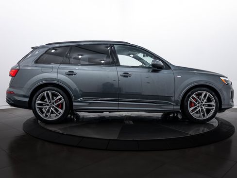 New 2026 Audi Q7 3.0T Prestige image 3