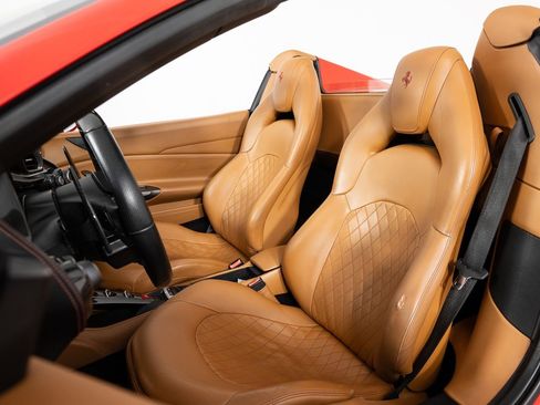 Used 2017 Ferrari 488 Spider RWD image 16