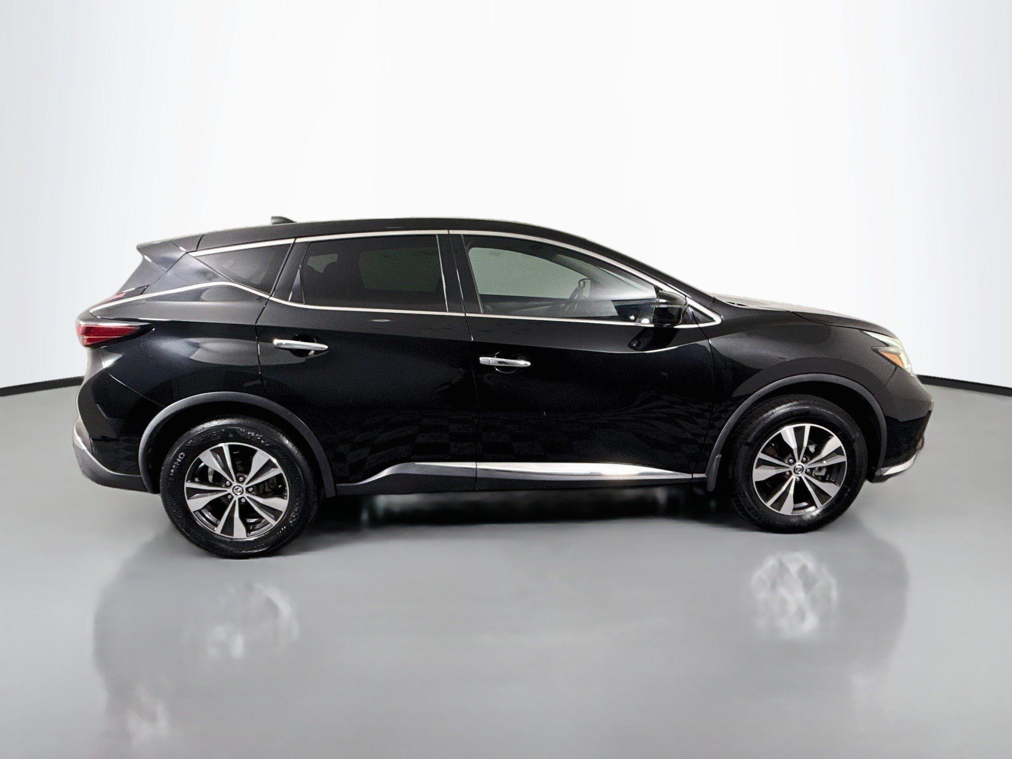 Used 2019 Nissan Murano S FWD image 11