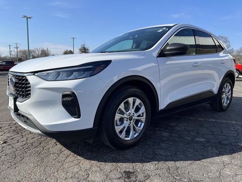 Used 2023 Ford Escape Active image 9