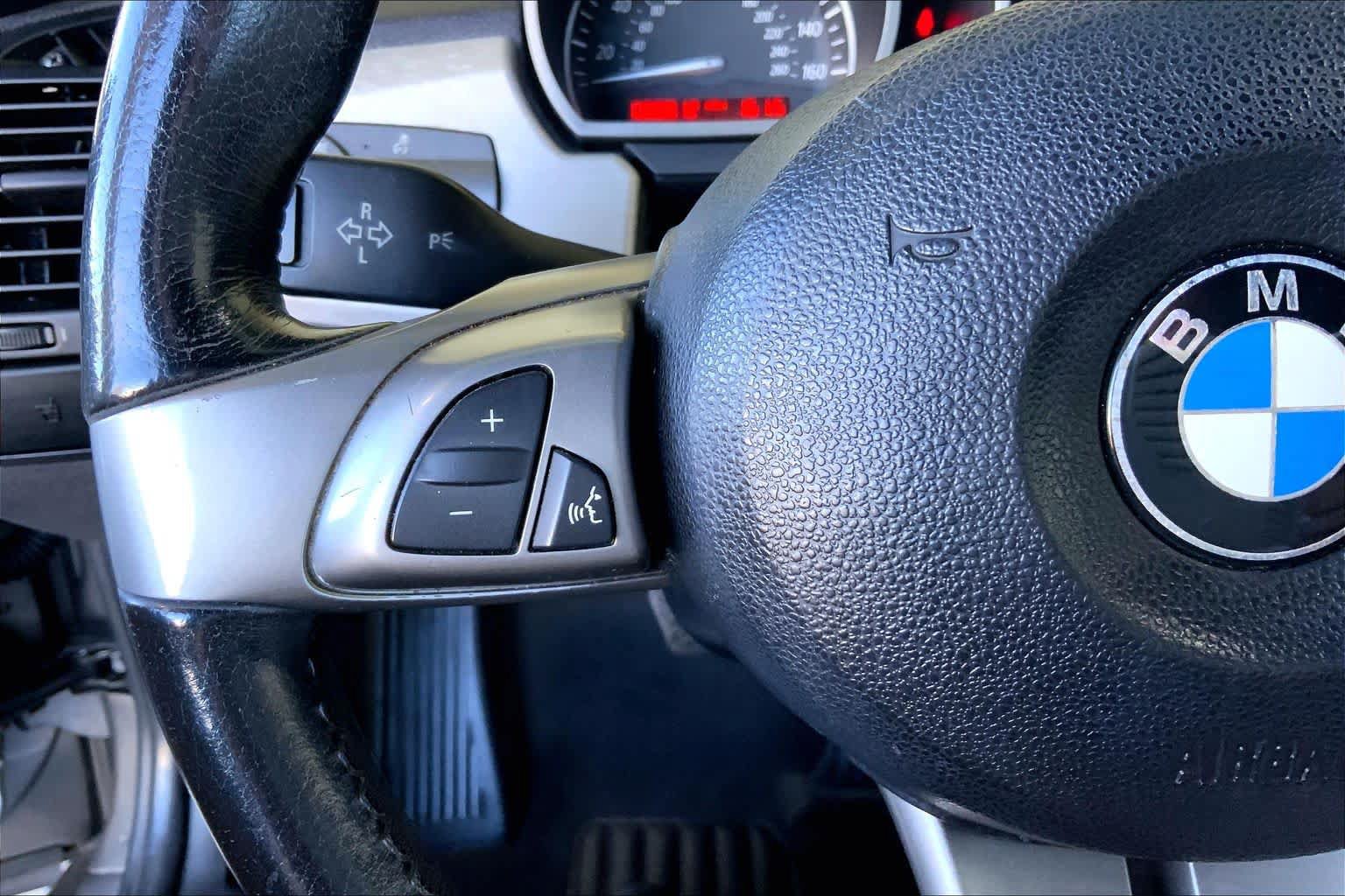 Used 2004 BMW Z4 3.0i RWD image 17