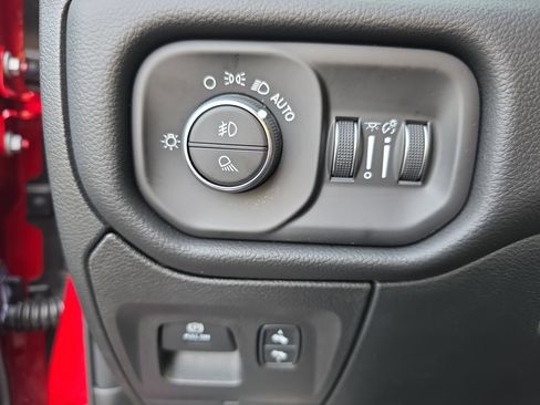 New 2026 RAM 1500 RHO image 13