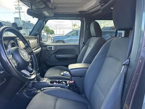 Used 2020 Jeep Wrangler Unlimited Sport S AWD/4WD image 9
