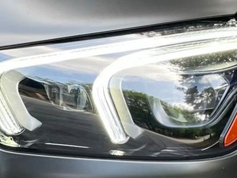 Used 2022 Mercedes-Benz GLE 53 AMG 4MATIC Coupe image 12