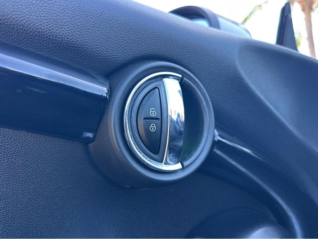 Used 2020 MINI Cooper S FWD image 34