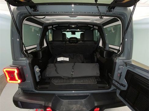 Used 2024 Jeep Wrangler Unlimited Rubicon image 23
