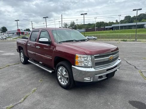 Used 2013 Chevrolet Silverado 1500 LT AWD/4WD image 2
