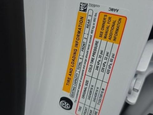 New 2026 Chevrolet Trax RS w/ Driver Confidence Package image 32