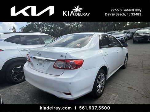 Used 2013 Toyota Corolla LE image 2
