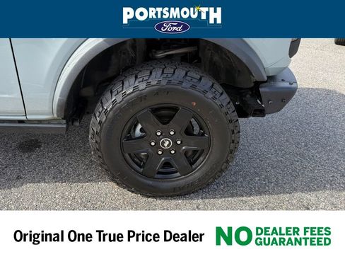 Certified 2024 Ford Bronco Black Diamond image 24