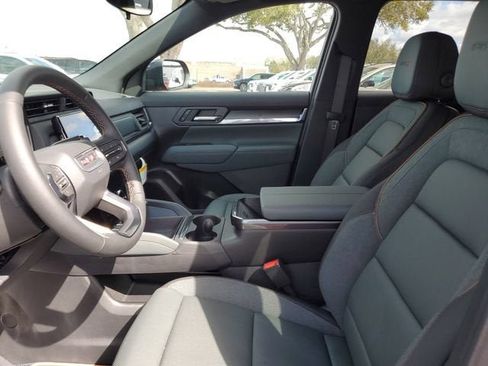 New 2026 GMC Terrain AT4 w/ Convenience Package III AWD/4WD image 19