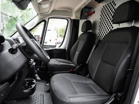 Used 2023 RAM ProMaster 2500 FWD image 34