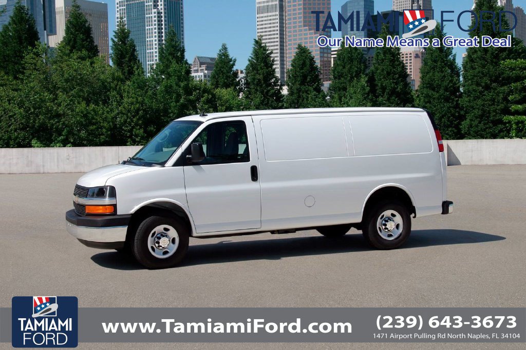 Used 2018 Chevrolet Express 2500 w/ Driver Convenience Package RWD image 1