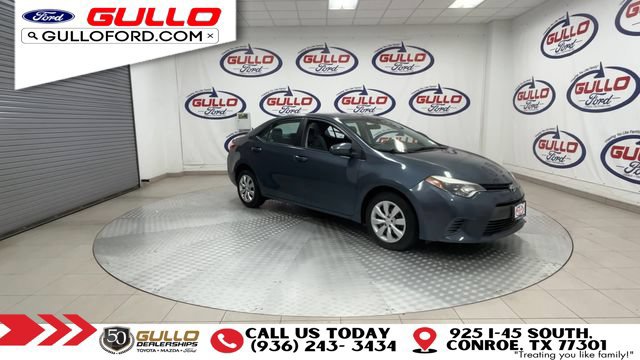 Used 2016 Toyota Corolla LE FWD image 2