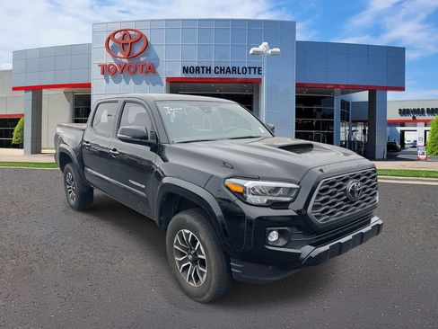 Used 2022 Toyota Tacoma TRD Sport image 1